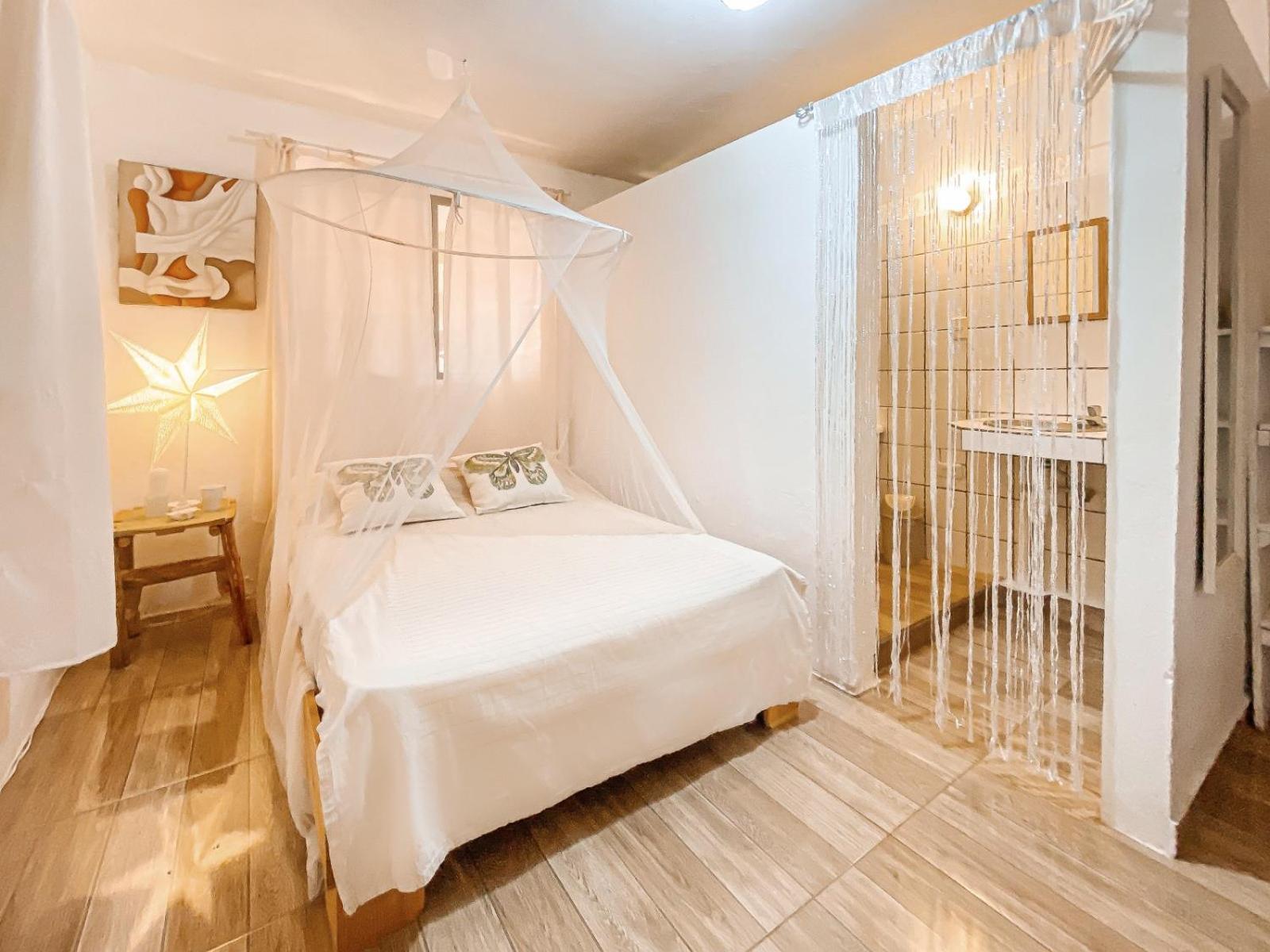 La Hacienda Guest House لاس غاليراس المظهر الخارجي الصورة